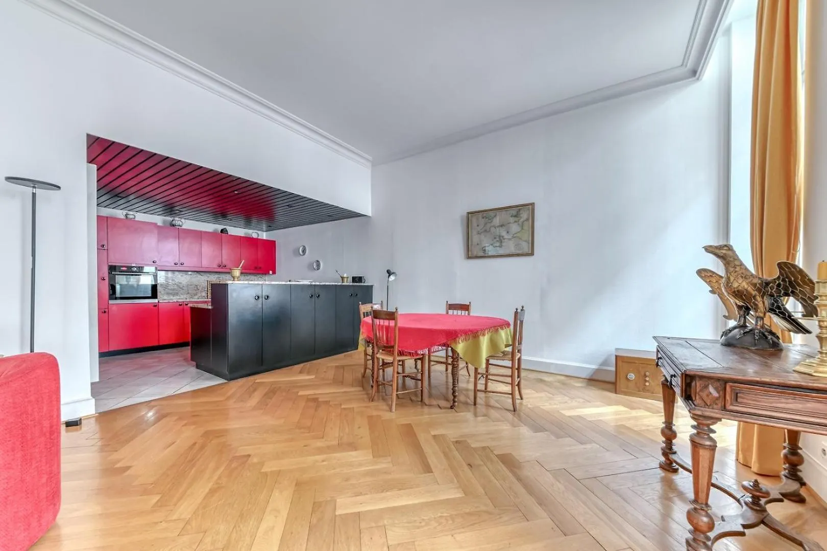 Guestready - Elegant Getaway In Central Lyon 0*,  Francia